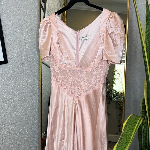 House of CB 'Rafaela' Soft Peach Pure Silk & Lace Dress NWOT - Picture 9 of 11
